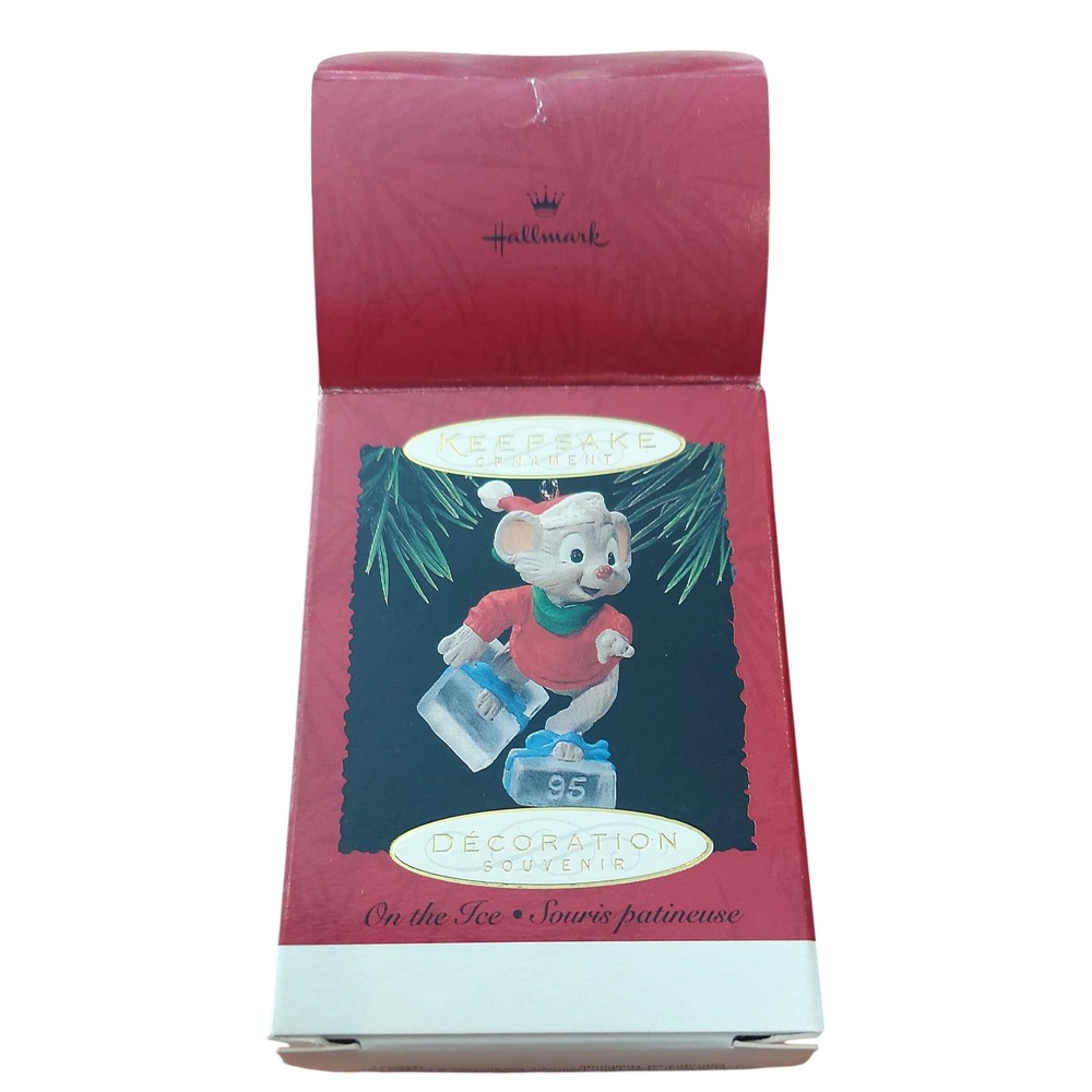 Hallmark Keepsake Ornament 1995 On The Ice Mouse Skating Ice Cubes QX6047 Boxed